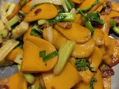 -客家大院·非遗赣南客家菜(郁孤台店)