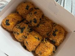 -鲍师傅糕点(江苏路店)
