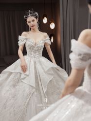 -艾朵婚纱