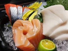 -鲑属寿司·火山石烧和牛(南城店)