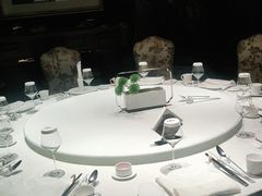 -贝勒爷·酥不腻烤鸭