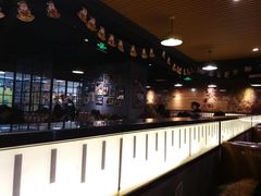 -肥肥虾庄·金牌油焖大虾(杨园滨江时代walk店)