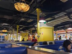 大堂-爱客得牛排海鲜烤肉·火锅自助(春熙路黑金好店)