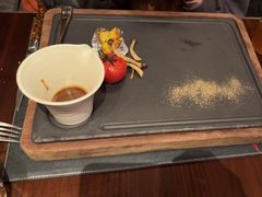 -恰餐厅及酒吧 CHAR Bar & Grill (北京丽都皇冠假日店)