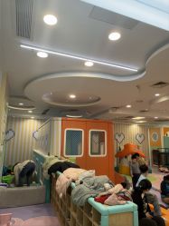 -孩子王童乐园(上海青浦吾悦广场店)