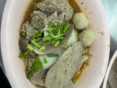 -榮泰米粉湯(Left Shop)