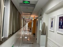 -西安小天鹅艺术团(曲江Alice店)