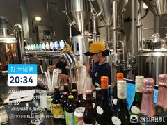 -HUZI虎滋精酿餐吧(京西大悦城店)
