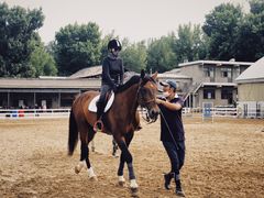 -月河湾马术俱乐部(朝阳店)