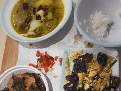 -老乡鸡(上海白玉兰广场店)