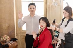 -挪娅婚纱摄影皇家会所