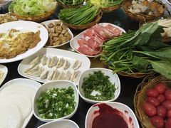 -华强阁菊花宴自助火锅店