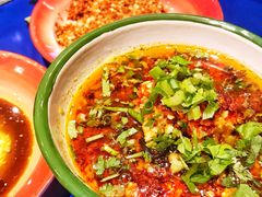 冒脑花-马路边边火锅串串(观前街店)