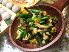-慢丽江·云南野生菌土鸡锅(西山店)