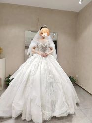 点击看大图 -GRACE KELLY婚纱与礼服(北京店)