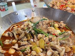-昱龙大盆牛蛙馆(三兴街总店)