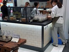 -关西国际机场直营免税店