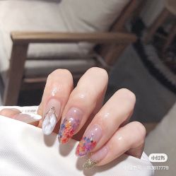 -Pink You美甲洗眉纹绣定制中心