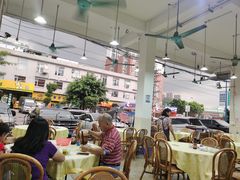大堂-标记美食新鲜猪杂(兴南大道店)