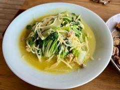 -漫月里·鲁菜海鲜小渔村(海水浴场店)