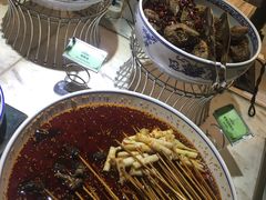 钵钵鸡-339旋转餐厅(天府熊猫塔店)