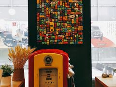 -汽车博物馆主题餐厅