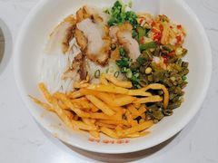 -桂姥姥·桂林卤粉·锅烧桂林米粉(莲塘店)