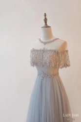 -Lady  Jane高端婚纱礼服馆
