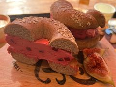 -Catch Bagel(芳草地店)