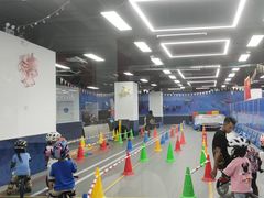 -八爪矩阵极限运动馆·儿童平衡车·感统训练(南海子公园校区)