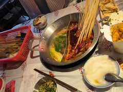 -大芊金重庆串串火锅(南京路店)
