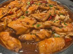 -胖哥俩肉蟹煲(湖滨银泰in77店)