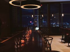 -The Penthouse酒吧