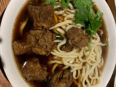 -清真吴记门钉肉饼·喜多利