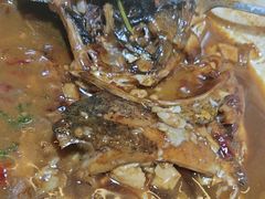 -卢大鲜鱼头捞饭(美利广场店)
