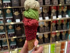 -VENCHI 闻绮(北京国贸商城店)