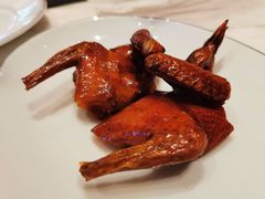 脆皮妙龄鸽-新荣记(新源南路店)