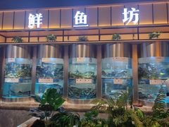 -老船舫·现做活鲜鱼馆(东郊记忆店)