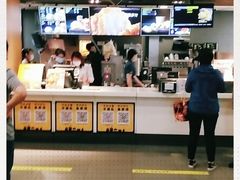 -麦当劳(宝山大厦店)