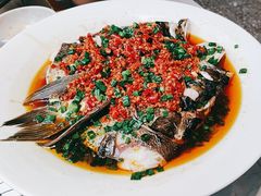 香辣大鱼头-锦园春香港茶餐厅(西海湾旗舰店)