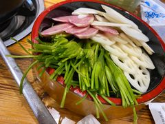 -菌之家·专业纯野生菌火锅·特色炒菌