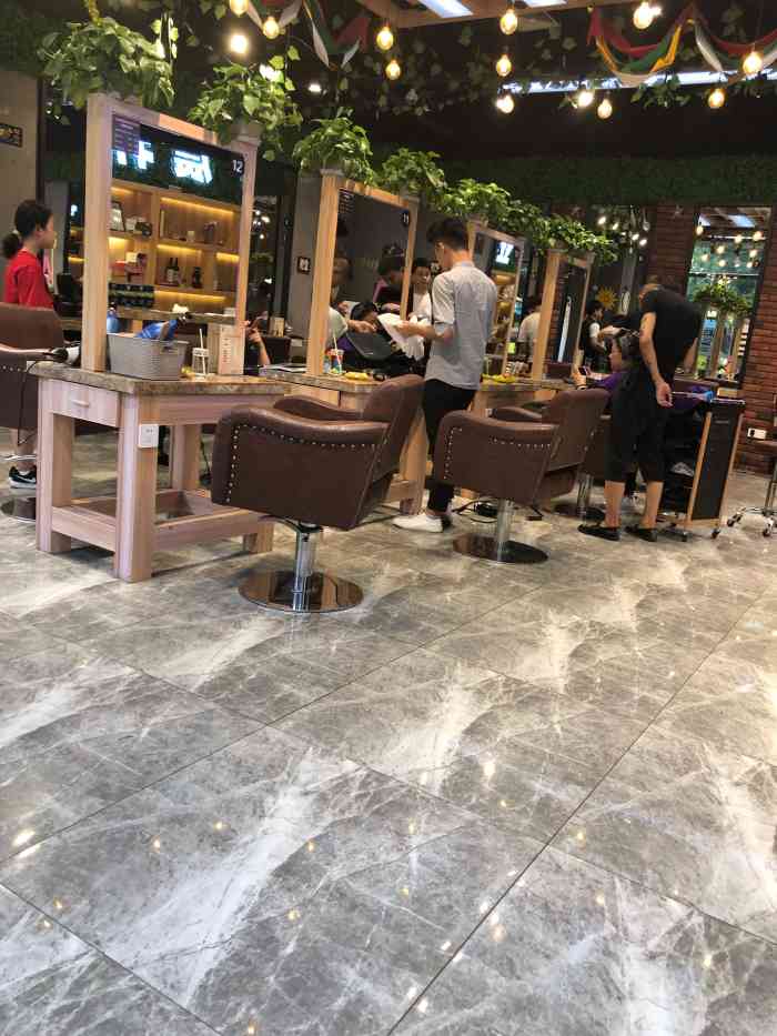 震轩美容美发(凤滨店)-"【项目】烫发烫发推荐的韩国植物精华油,.