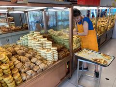 面包甜点陈列柜-杨老大焙子月饼干货(宽巷子民族美食街店)