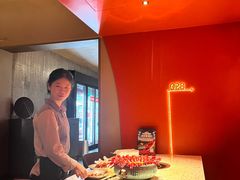 -辣皇朝小龙虾(六一店)