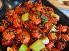 -巴厘龙虾·榜首油焖大虾(音乐学院·沿江酒馆店)
