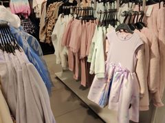 -H&M(鹏欣水游城店)