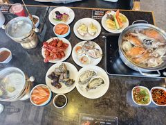 -川骄海鲜自助(王府井奥莱UP TOWN店原世界之花店)