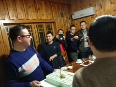-杭州六谷生态休闲农庄有限公司