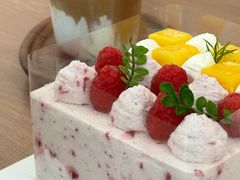 -山与蓝·轻糖鲜果蛋糕(勒泰店)