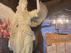 -暴风岛沉浸式体验馆(百联世纪店)